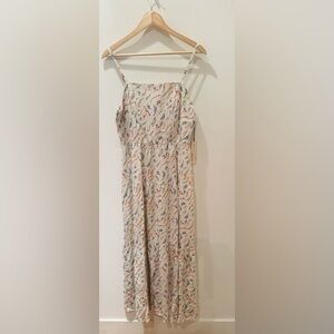 June & Hudson multi-floral spaghetti strap sundress. Rayon and linen. Size L.